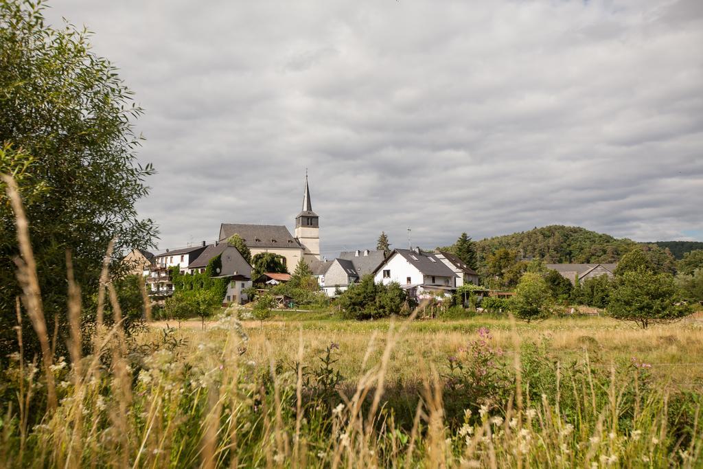 Zur Dorfschanke Hausen  Exterior foto